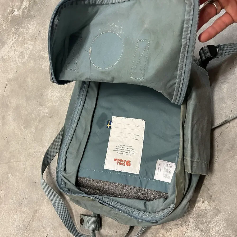 Fjallraven Kanken Classic Backpack Blue23510 Travel Lightweight NEEDS CLEAN